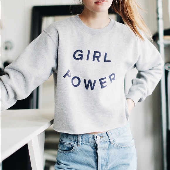 Brandy Melville Gray Crew Neck Sweater - Picture 6 of 9